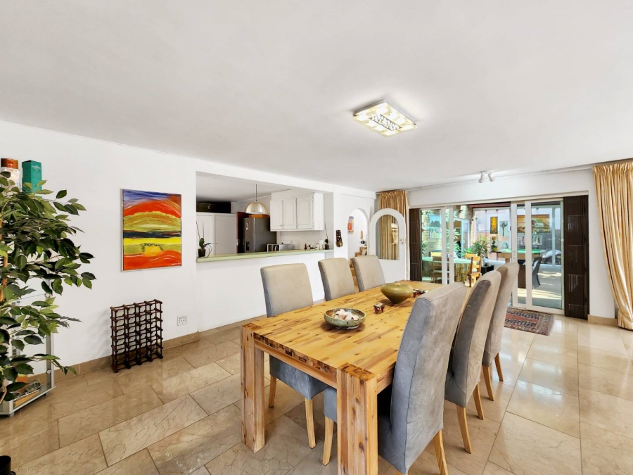 To Let 3 Bedroom Property for Rent in Zeekoevlei Western Cape